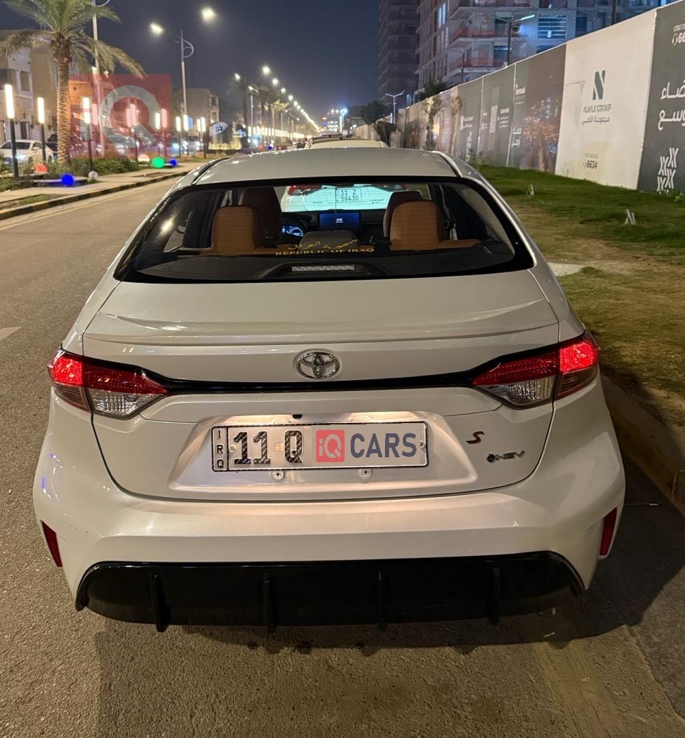 تۆیۆتا کۆرۆلا